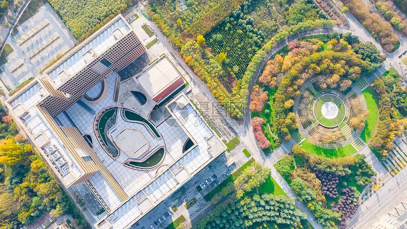 电子加工设备分类解析：揭秘高效生产背后的奥秘
