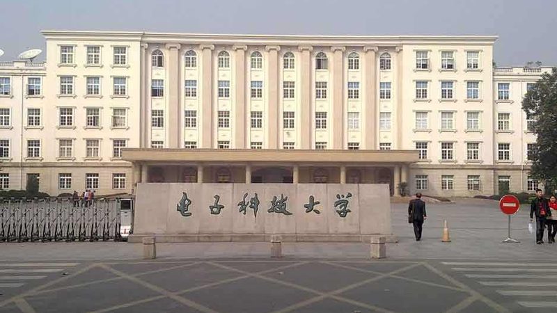 揭秘贴片电阻色环：解码电子元件的密码